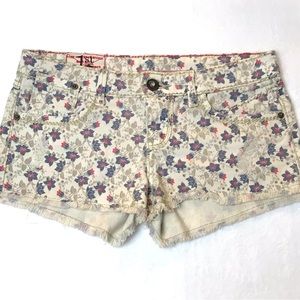 1st Kiss Denim Cut off Shorts 3 Floral Pattern Stretch